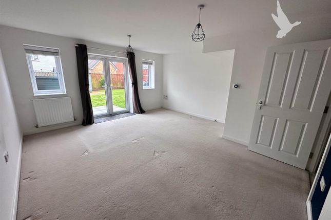 22, Robert Cameron Mews, Colchester photo 4