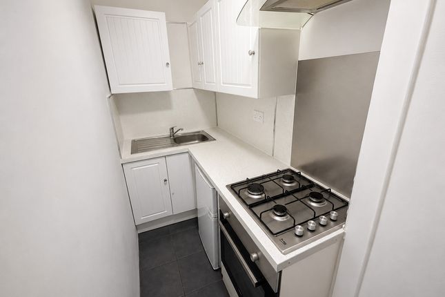 Flat Flat 5 (2F2), 285, Leith Walk, Edinburgh photo 5