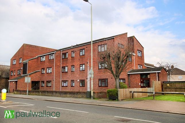 Flat for sale in Bray Lodge, High Street, Cheshunt, Waltham Cross