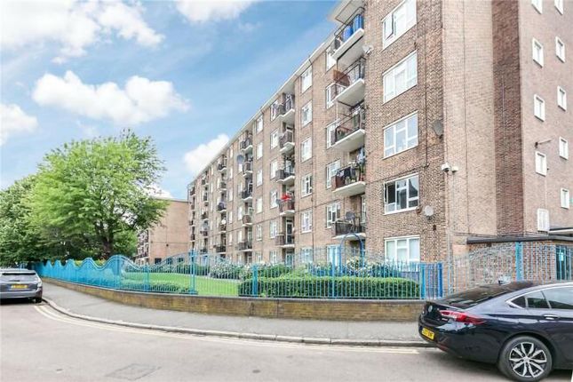 Flat to rent in Kirtley House, Thessaly Road, London