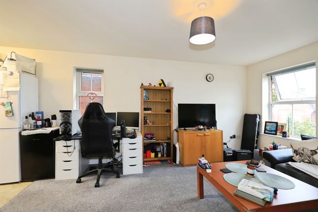 Flat 5, Milligans Point, 42, Mill Lane, Kidderminster photo 3