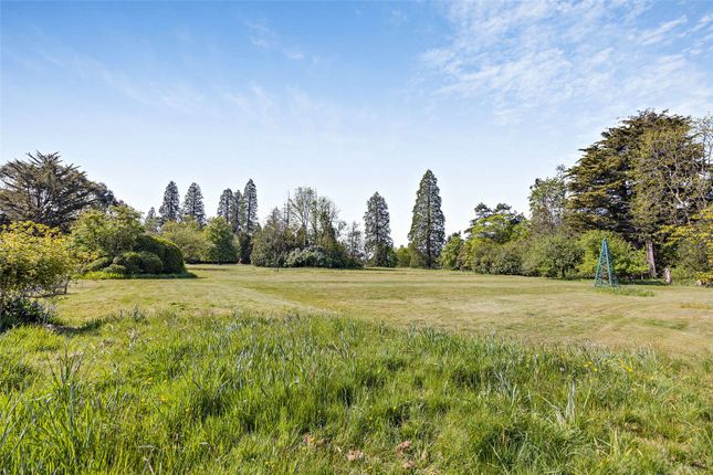 Lindens,, Upper Woolhampton, Berkshire photo 2