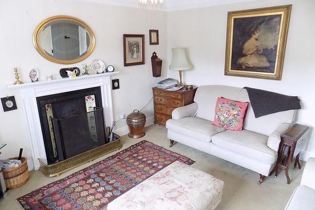 Ivy Cottage, Market Place, Hartington photo 2