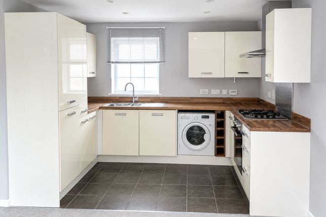 173 Roman Road, Corby photo 2