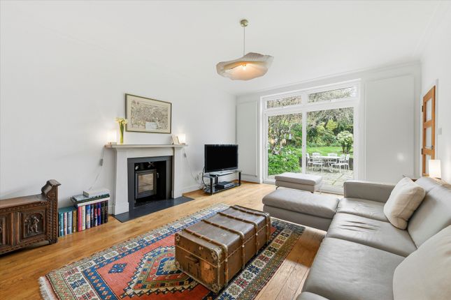 97, Highgate West Hill, London photo 4