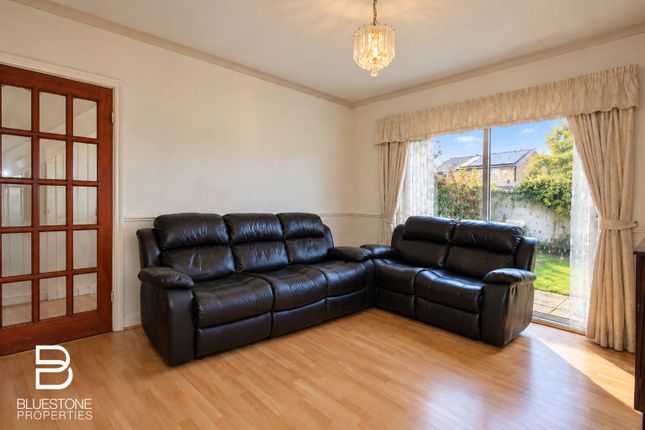 Tamworth Lane, Mitcham photo 2