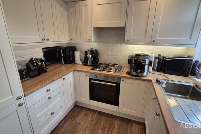 19 Castor Road, Brixham photo 2