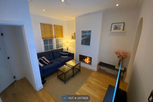 Cowick Road, London photo 5