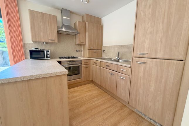 303, Dalgin Place, Milton Keynes photo 3