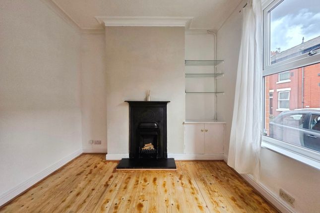 27 Macfarren Street, Manchester photo 3