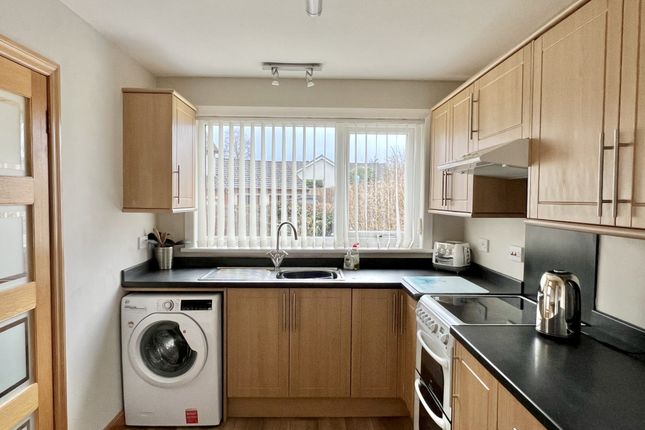 13, Broomlands Avenue, Dalbeattie photo 4