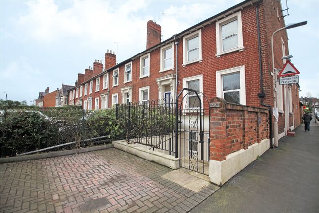 Thumbnail Flat to rent in Lorne Street, Reading, Berkshire