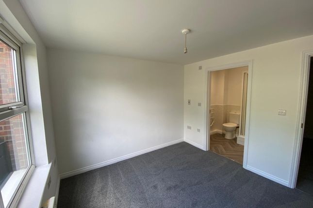 34 Lowther Drive, Darlington photo 4