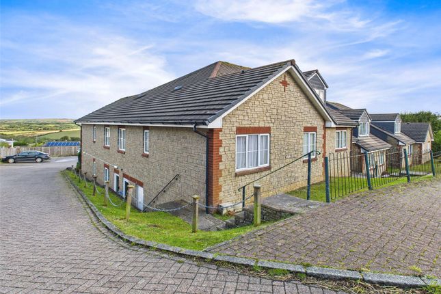 Flat 6, Chesterton Court,, West Hill, Cornwall photo 2
