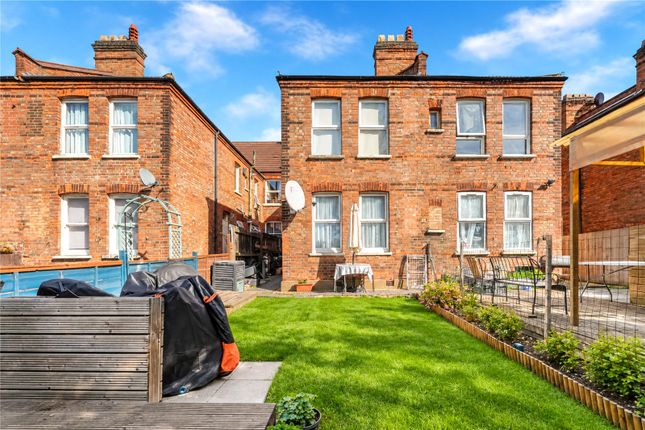 338, Markhouse Road, London photo 3