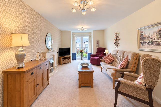 37 Coronation Court County Road, Ormskirk photo 3