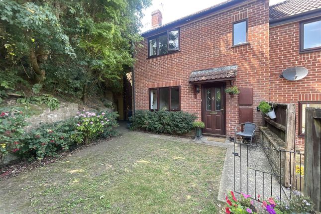 3-bed house on 2, Charlton Close, Crewkerne, £295,000