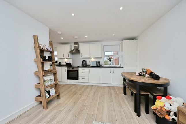 65,, Turner Crescent, Postwick photo 4