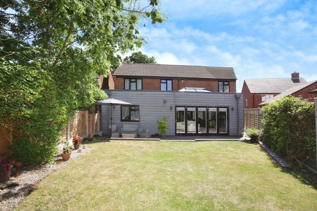24, Orton Lane, Atherstone photo 2