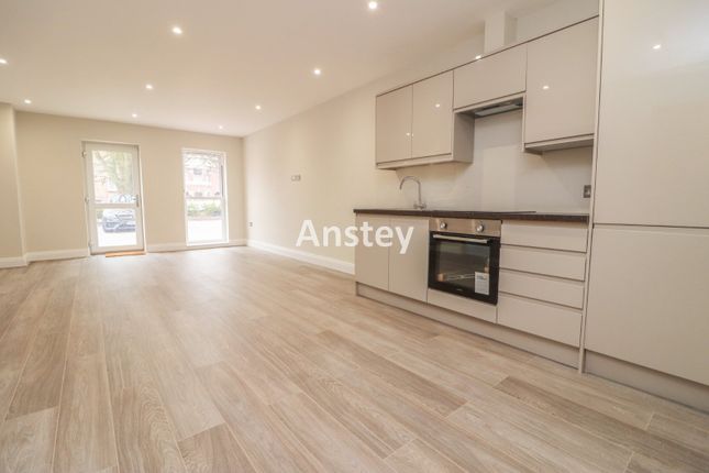 Flat to rent in Lawn Road, Southampton, Hampshire