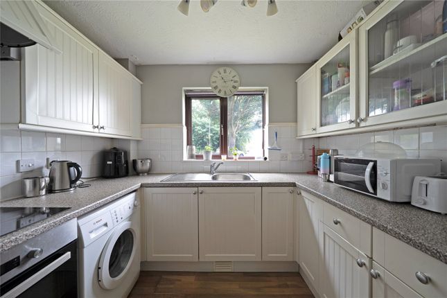 1 Oaklands,, Montargis Way, East Sussex photo 4