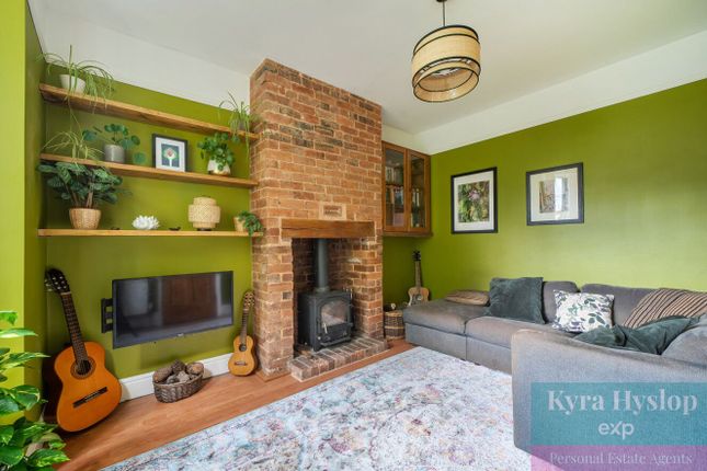 Wottons Cottages,4, Cheynegate Lane, Exeter photo 4