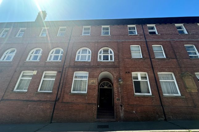 Flat to rent in Northernhay Street, Exeter
