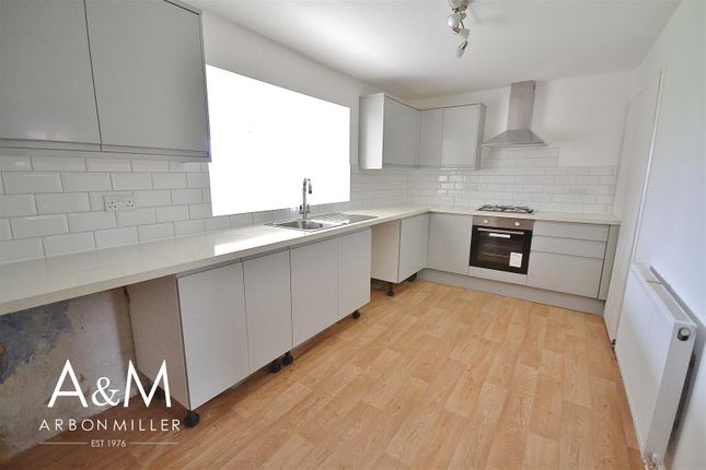 170, Burrow Road, Chigwell photo 2