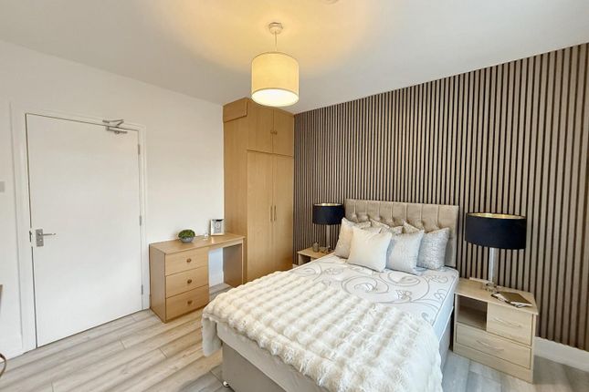 Room 3.Jpg