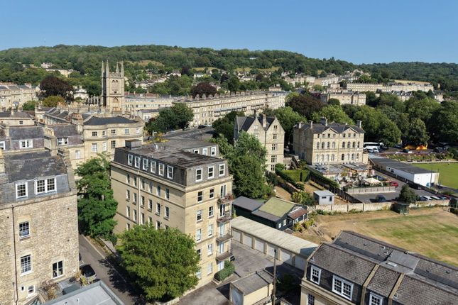 3-bed flat on Edward Street, Bath, £575,000