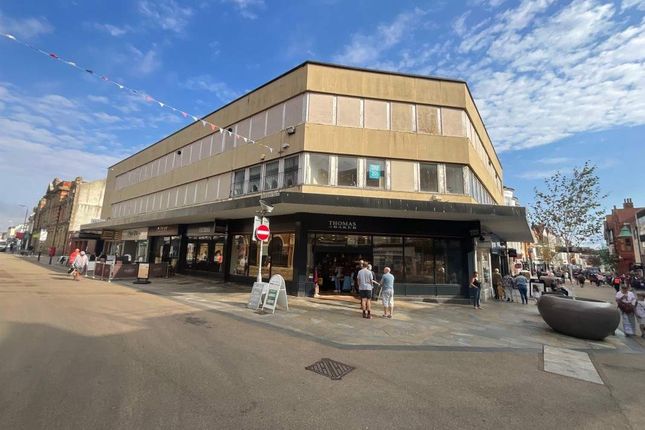 Retail premises to let in Unit 8, The Balmoral Shopping Centre, Scarborough