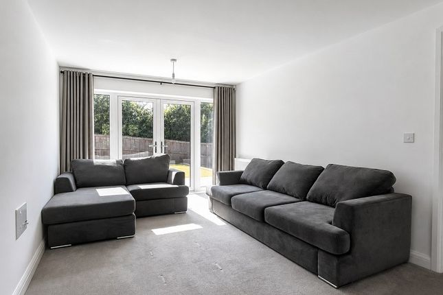 43, Dabinett  Drive, Winscombe photo 3
