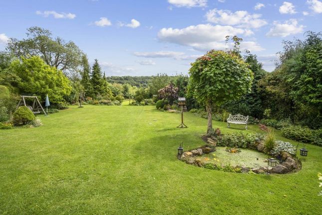 Semi-detached house for sale in Cheltenham Road, Broadway, Worcestershire