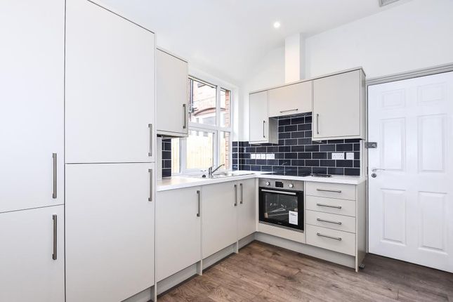 Flat to rent in Banbury, Oxfordshire