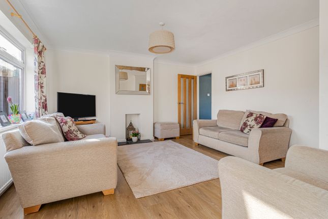 7, Illingworth Way, Foxton photo 2
