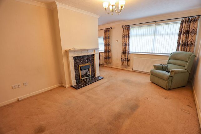 3 Yealand Grove, Carnforth photo 4