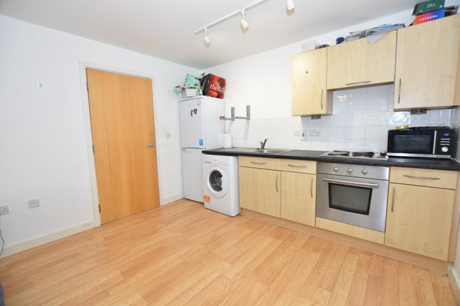 Flat 5, Pendarves House,, Vyvyans Court, Camborne photo 2