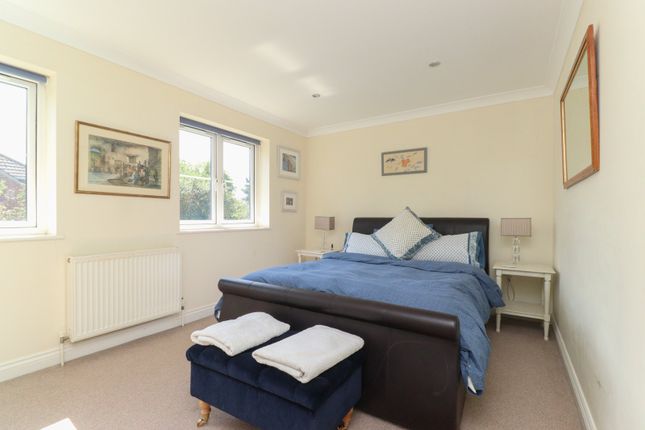 2, Walnut Mews, Birchington photo 5