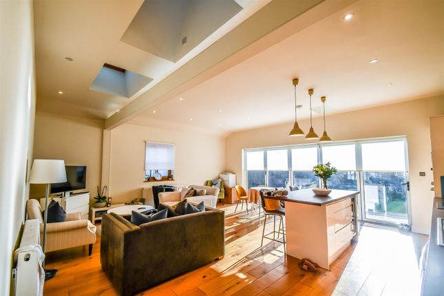Flats to rent best sale in leigh on sea