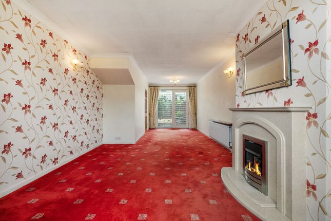8 Birtenshaw Crescent, Bolton photo 5