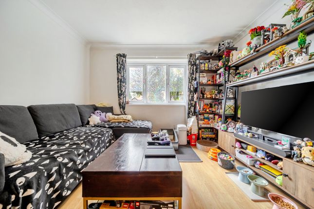 Flat 7, Edward Harvey Court,, Woolwich Road, Belvedere photo 4