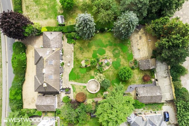 Tudor Heights, Mill Lane, Broxbourne photo 2