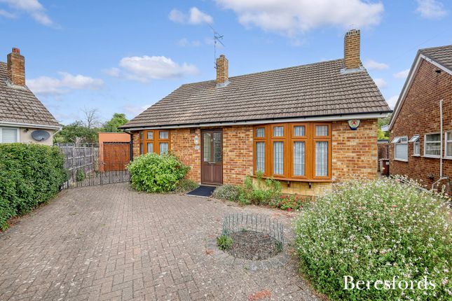 2-bed bungalow on 7, Graham Close, Brentwood, £500,000