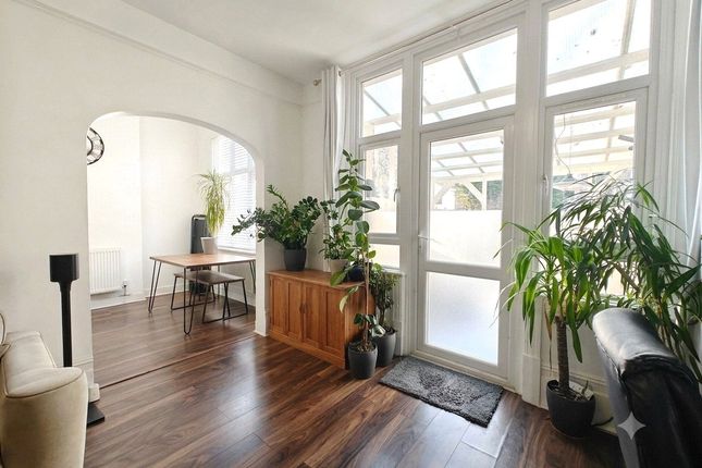 Ground Floor Flat, 10, Coopers Lane, London photo 3