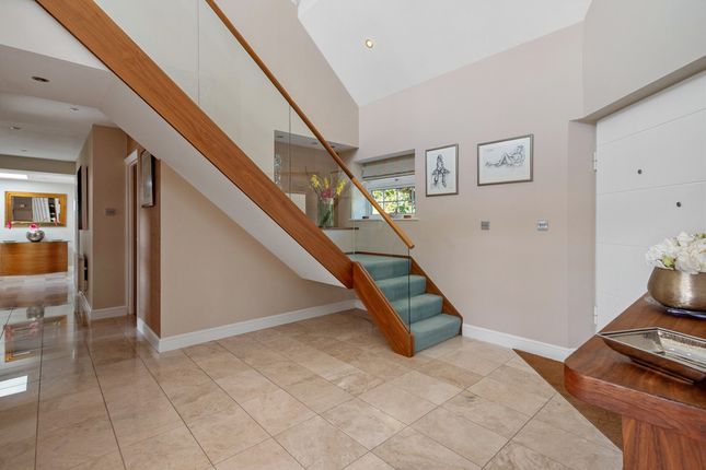 262, The Ridgeway, Botany Bay, Enfield photo 2