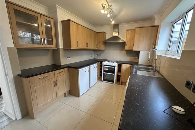 Property to rent in Prestwick Road, Watford