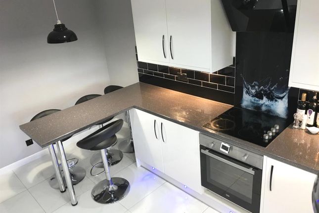 Room 1, 104, Hackington Crescent, Beckenham photo 4