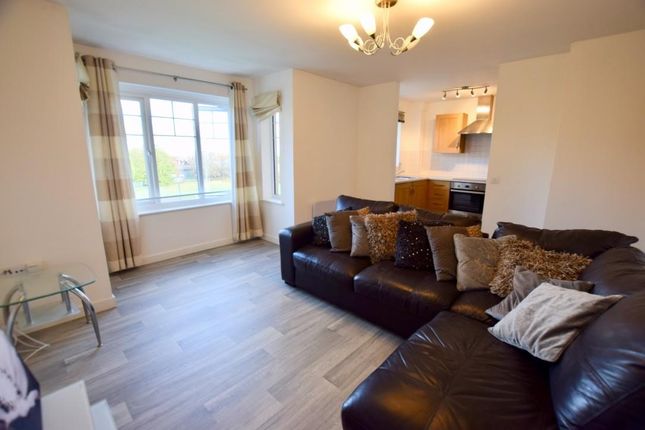 43, Rathbone Court, Coventry photo 4