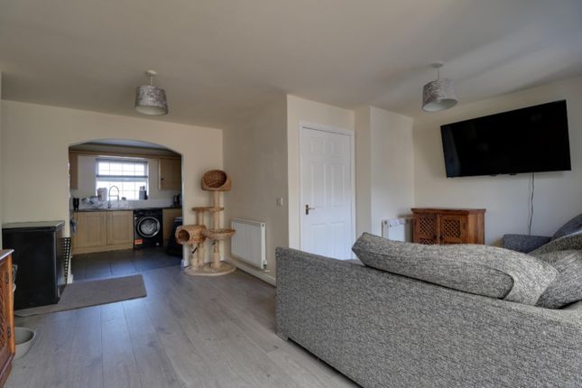 6, Blue Horse Court, Grantham photo 4