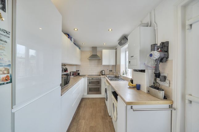 93, Rickmansworth Road, Pinner photo 3